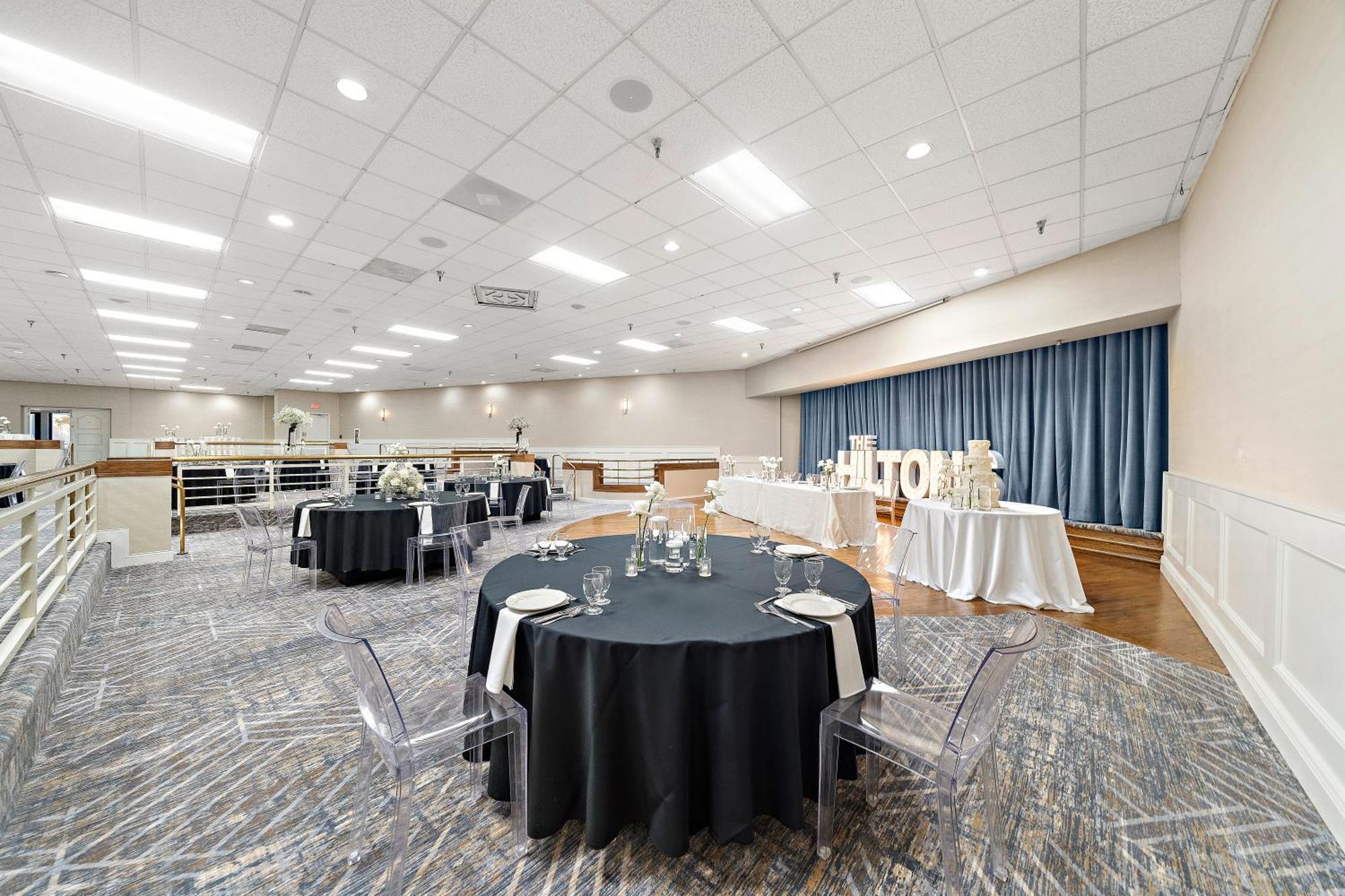 Hilton College Station & Conference Center Hotel Exterior photo